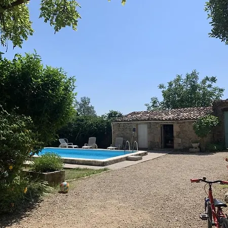 Domaine De Laprette 게스트하우스